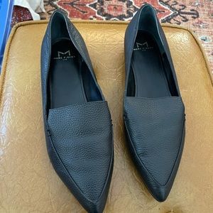 Like new Marc Fisher flats. Worn once!